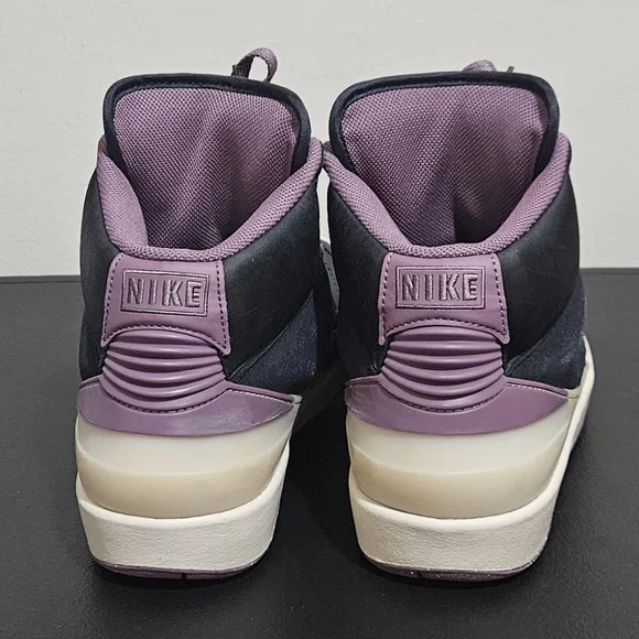 Nike Air Jordan 2 Retro/Women's/Off Noir/ Mauve/DX4400-005/size 9.5